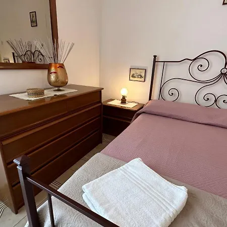 Da Lella E Tore Ferienhaus *